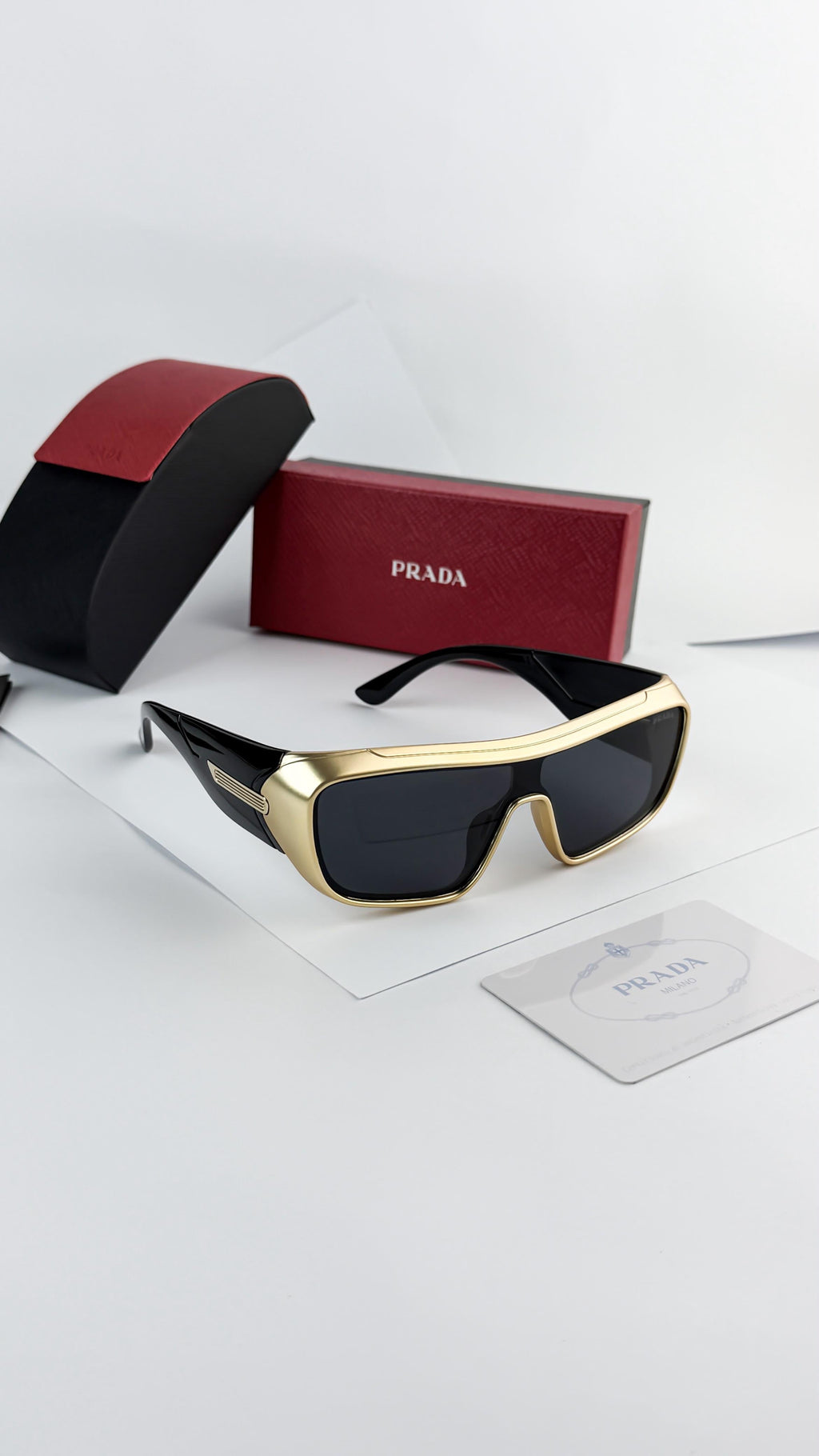 *PRADA GOLD BLACK ðŸ”¥ðŸ”¥ðŸ”¥NEW STORE ARTICLE ðŸ”¥ðŸ”¥ðŸ”¥*