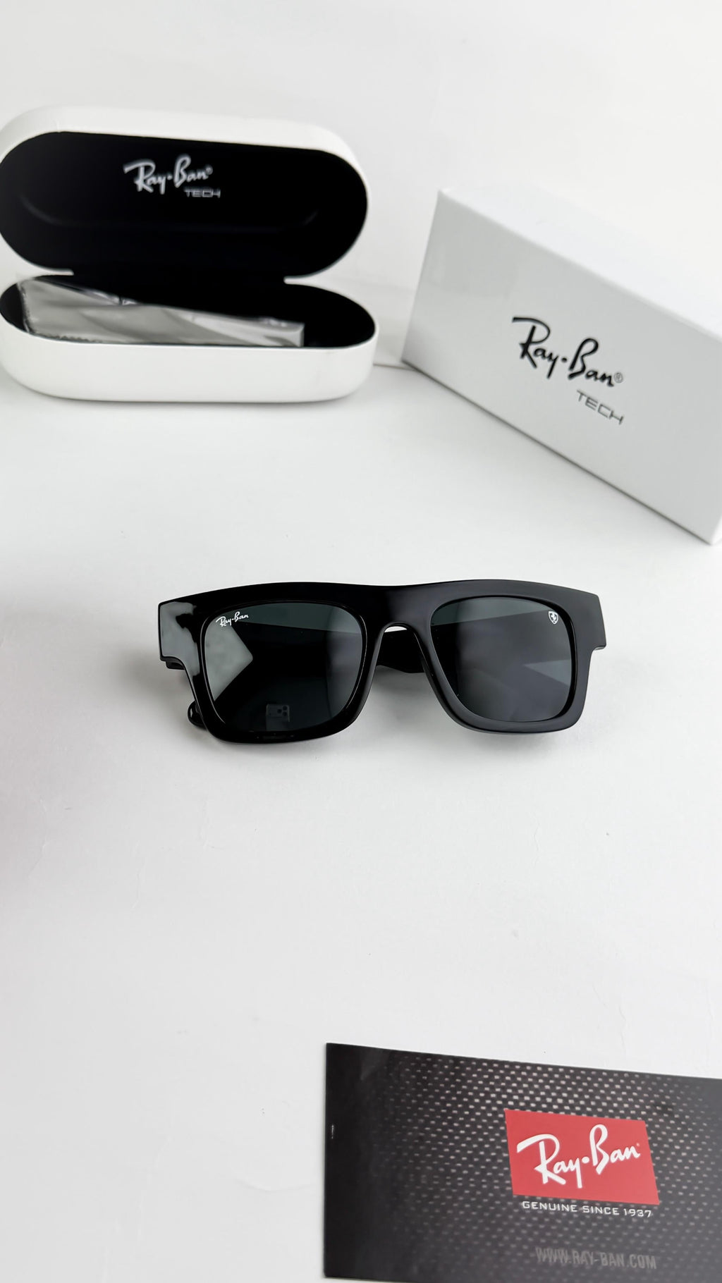 *RAYBAN BLACK FERRARI 4415ðŸ”¥ðŸ”¥ðŸ”¥*