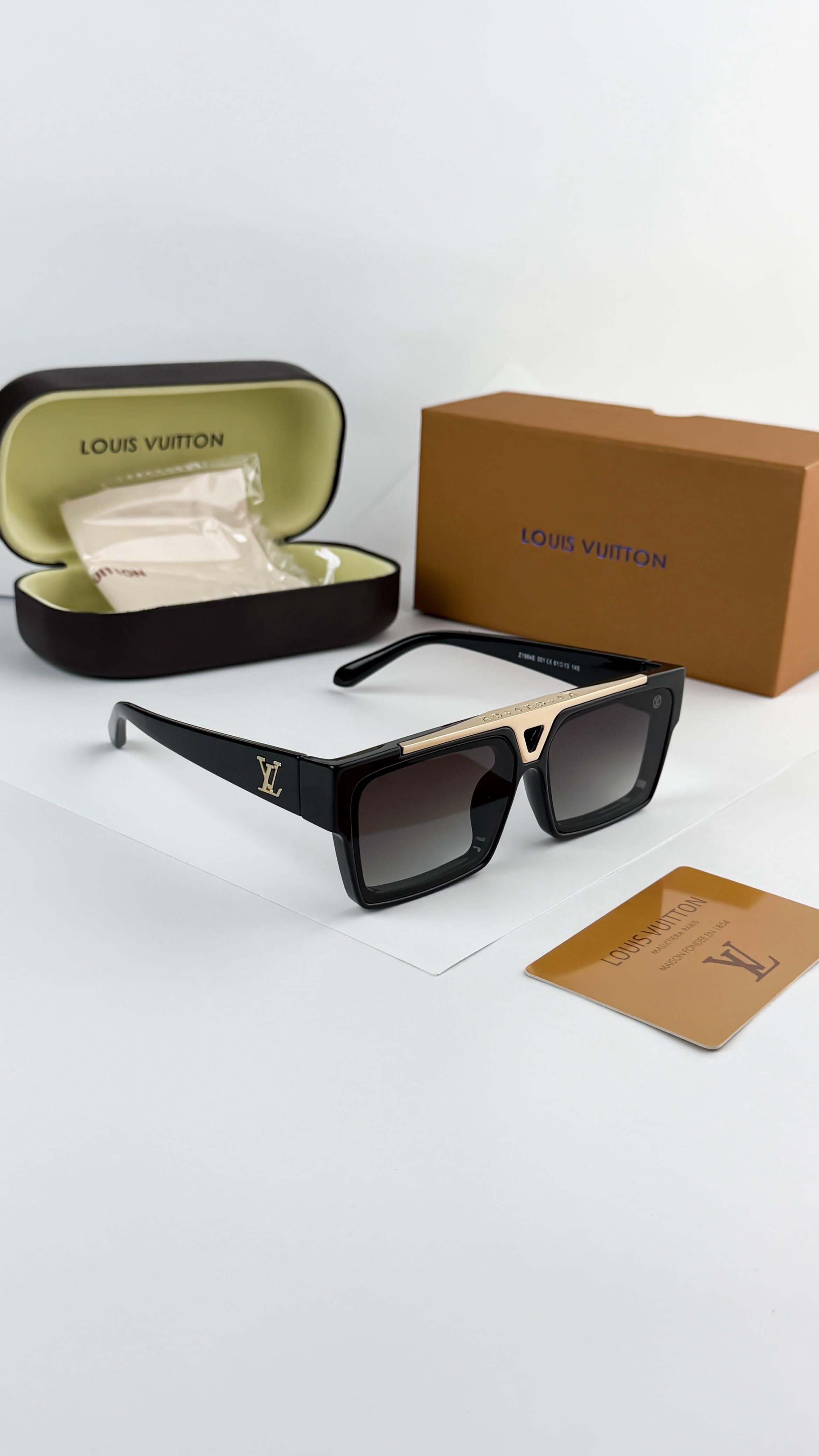 *LOUIS VUITTON BLACK SHADED 1984ðŸ”¥ðŸ”¥ðŸ”¥*