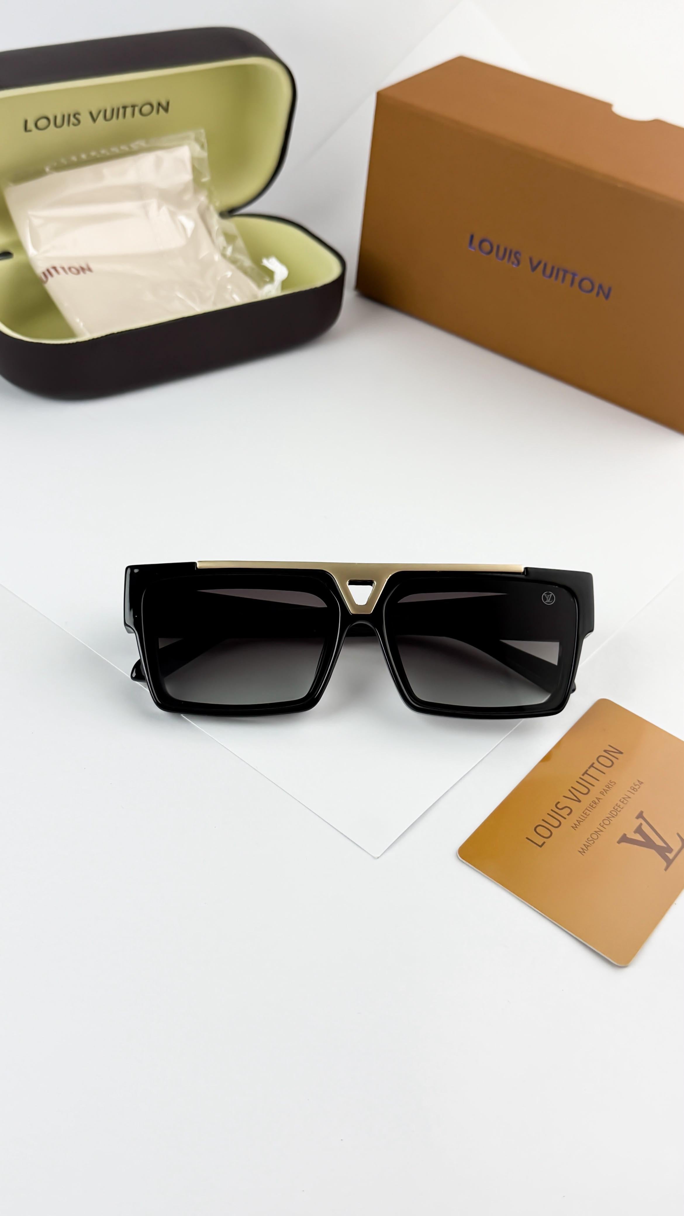 *LOUIS VUITTON BLACK SHADED 1984ðŸ”¥ðŸ”¥ðŸ”¥*
