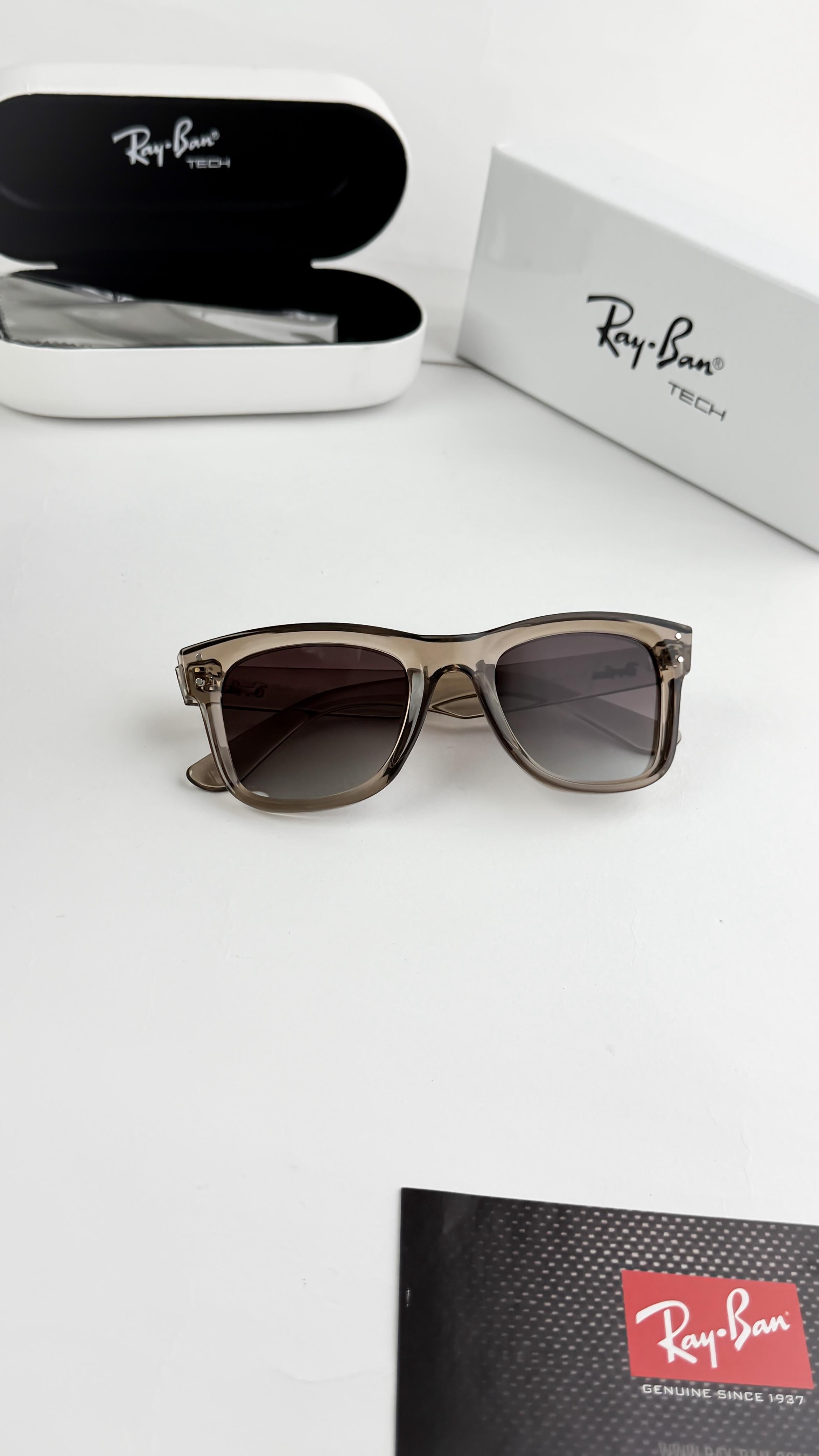 *RAYBAN BROWN REVERSE 0502ðŸ”¥ðŸ”¥ðŸ”¥*