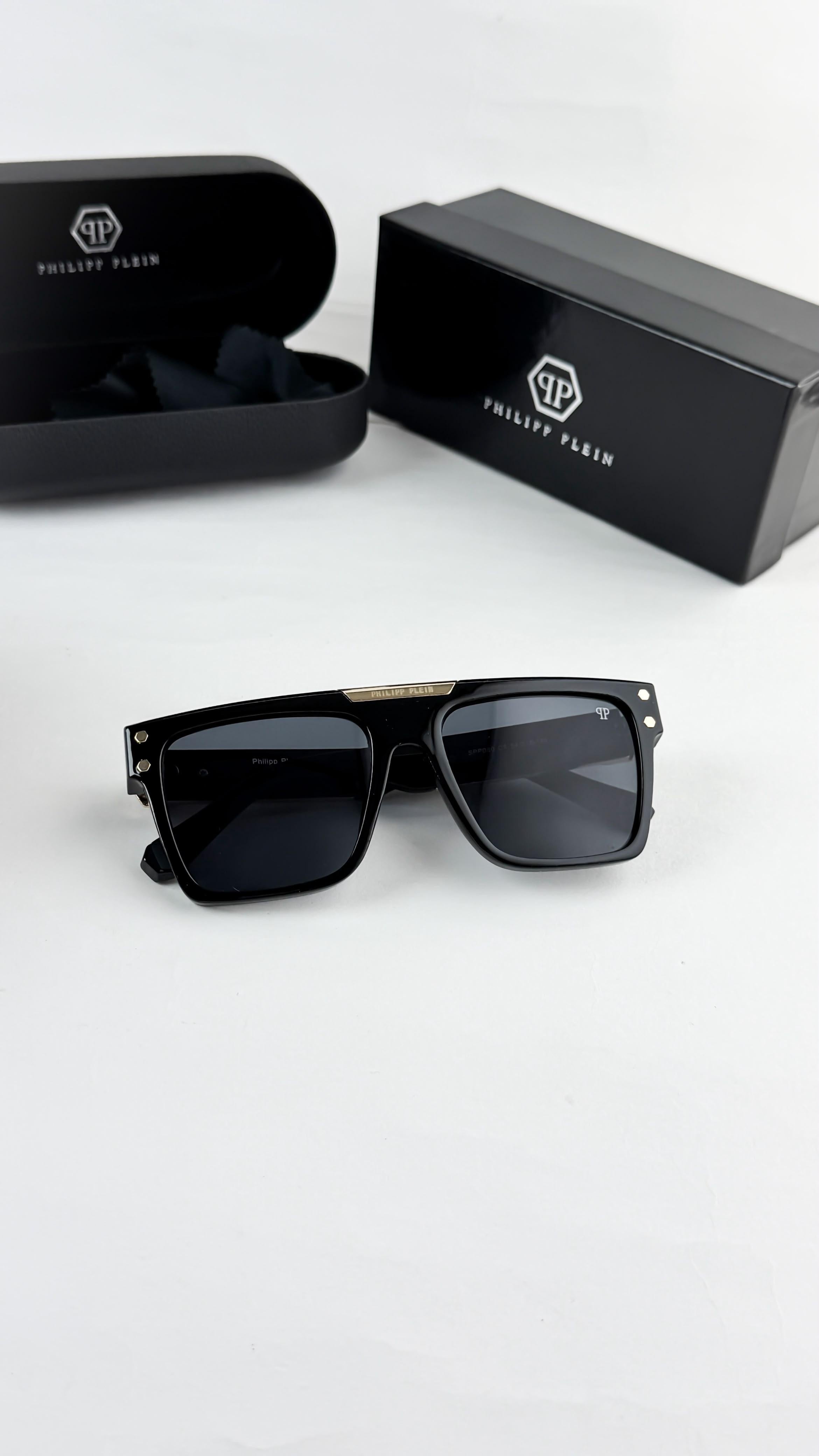 *PHILIPP PLEIN GOLD BLACK 080ðŸ”¥ðŸ”¥ðŸ”¥*