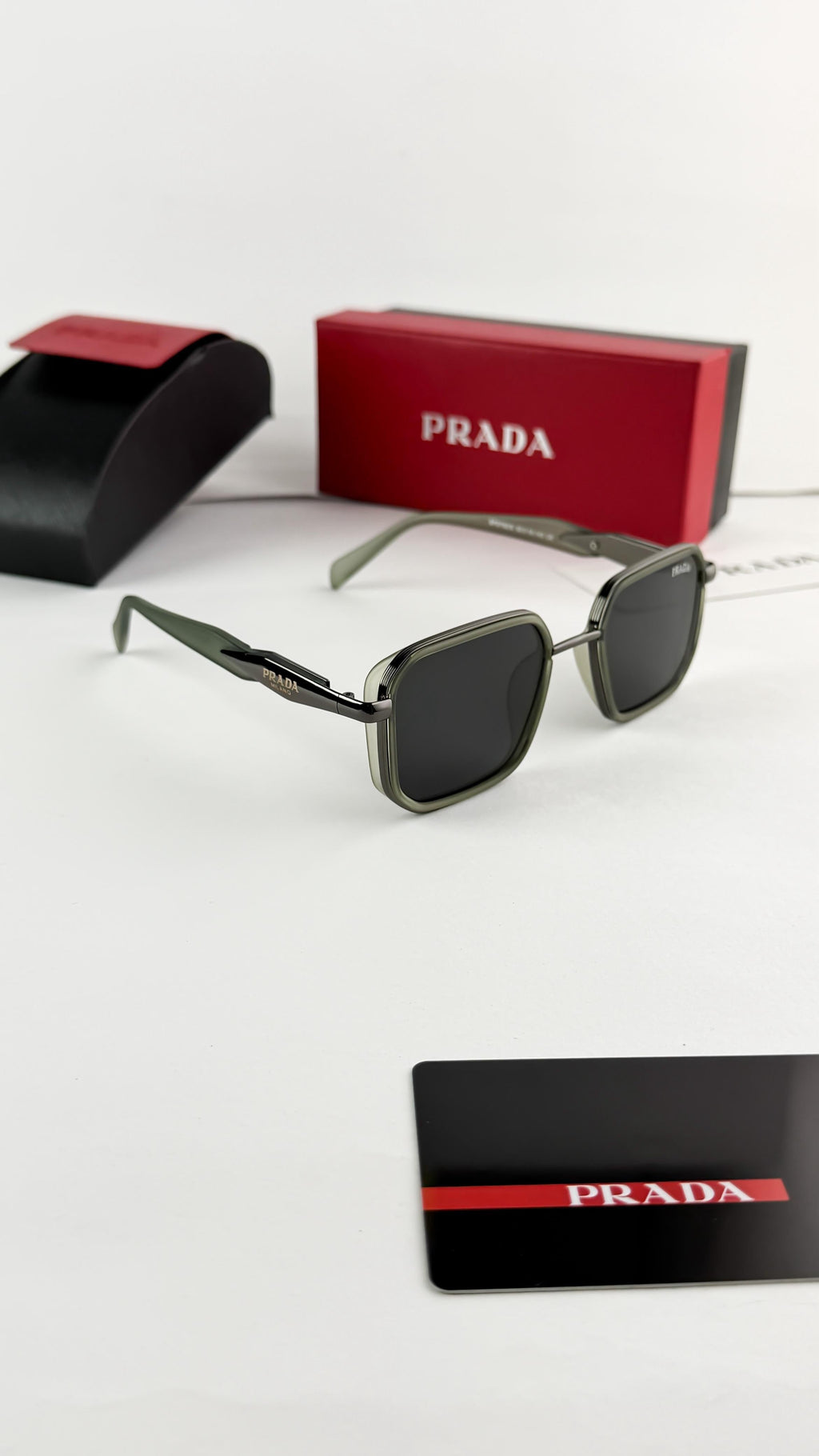 *PRADA GREEN BLACK 792ðŸ”¥ðŸ”¥ðŸ”¥*