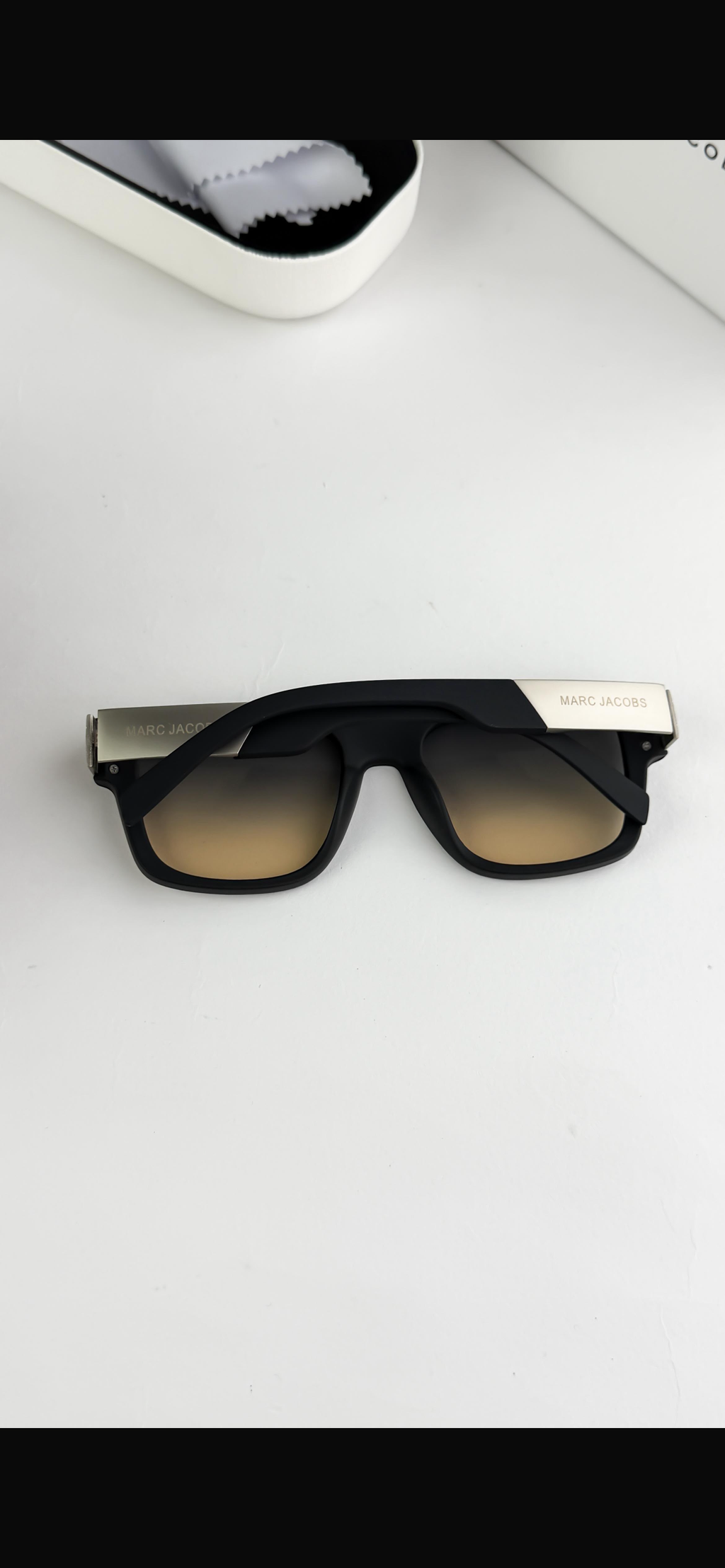 *MARC JACOBS SUNSET 1004🔥🔥🔥*