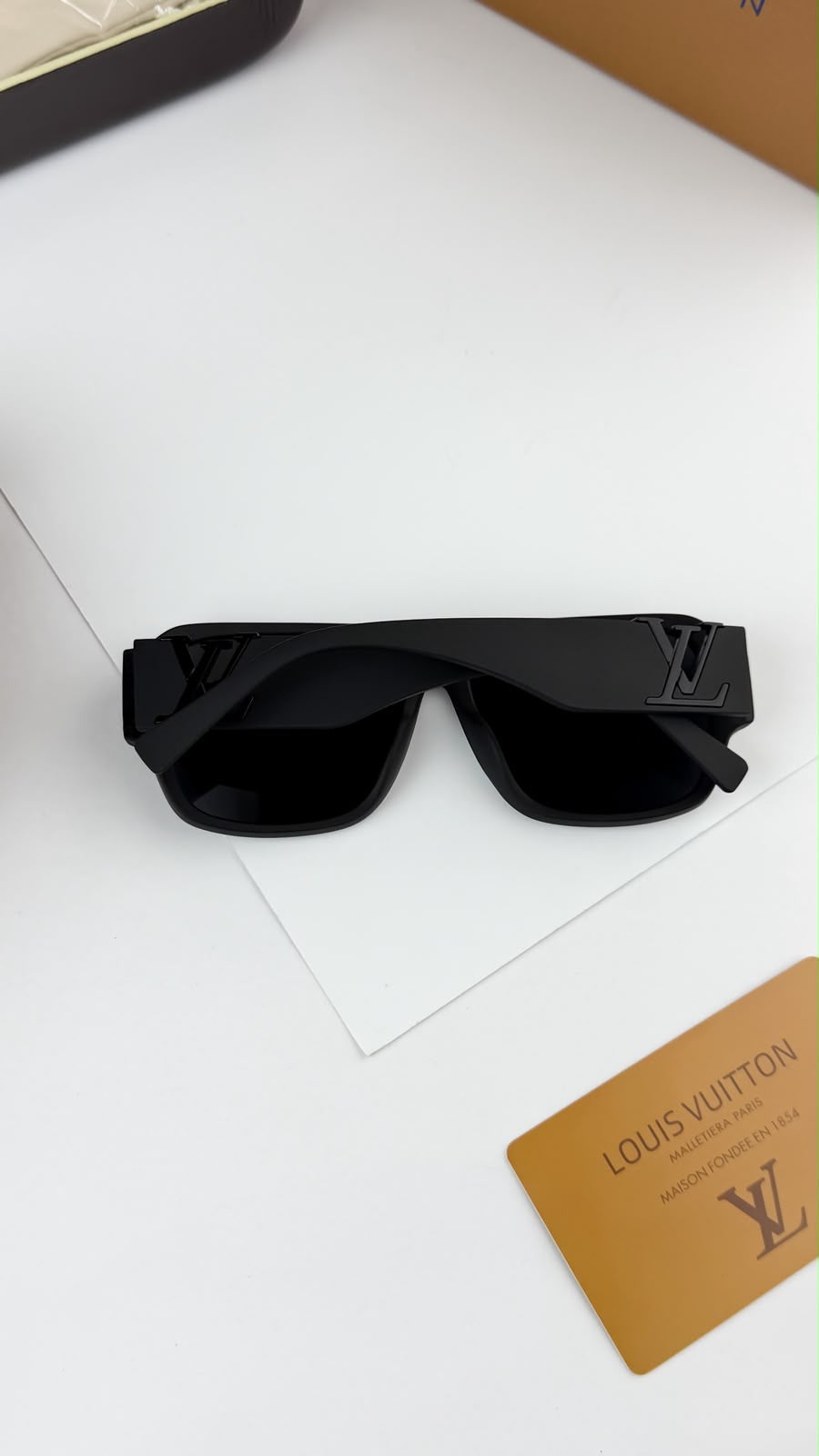 *LOUIS VUITTON BLACK MAMBA 2686🔥🔥🔥ON DEMAND🔥🔥🔥*