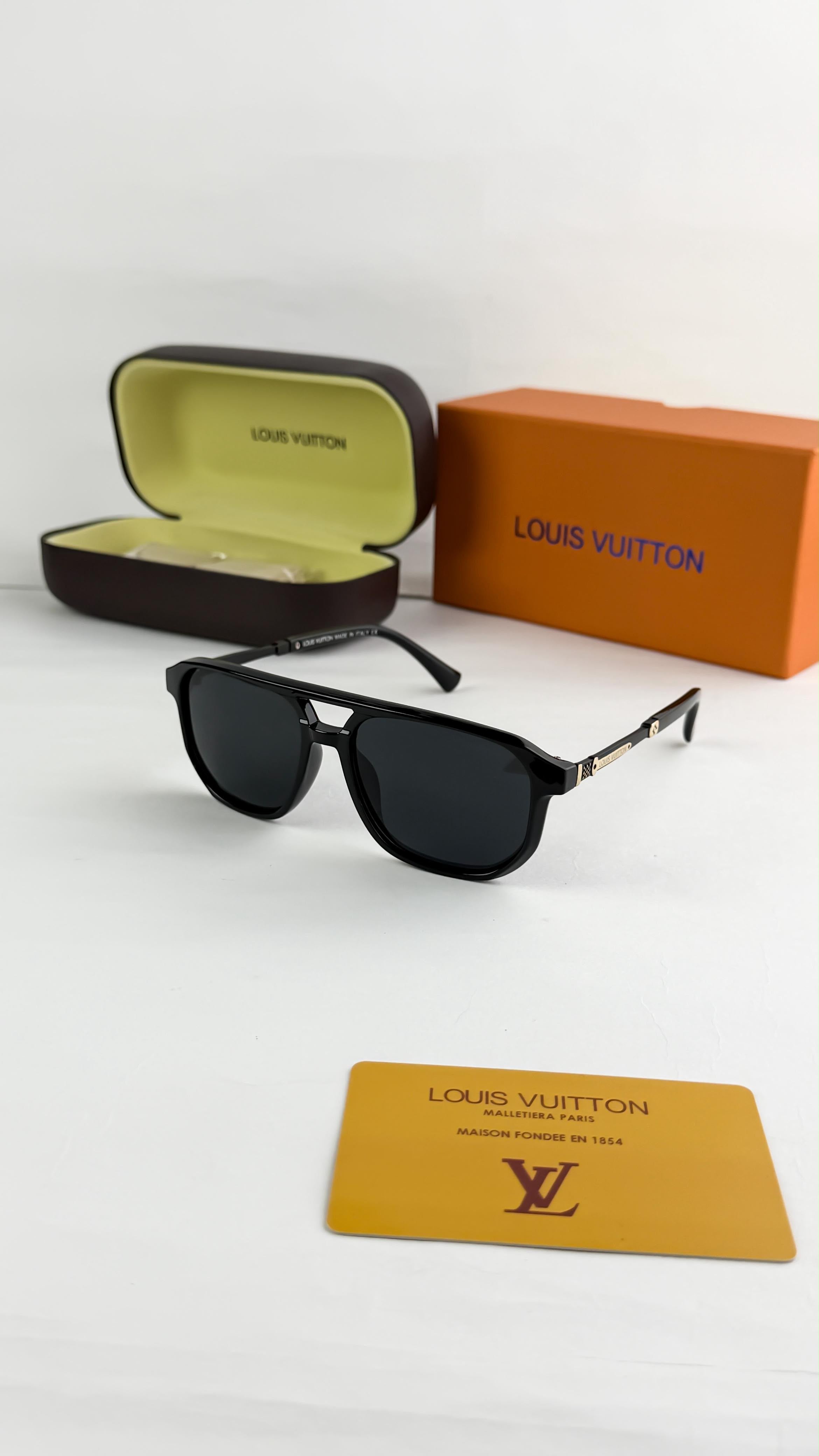 *LOUIS VUITTON BLACK 1049ðŸ”¥ðŸ”¥ðŸ”¥*