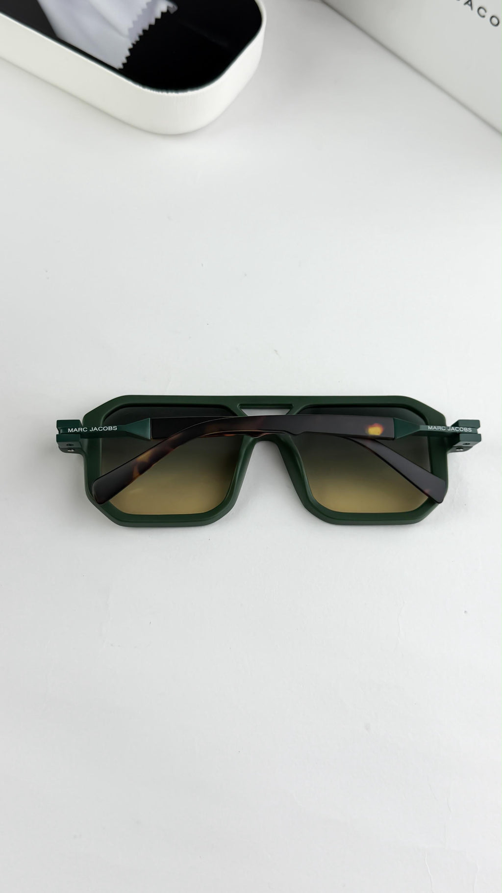 *MARC JACOBS TIGER GREEN 75526ðŸ”¥ðŸ”¥ðŸ”¥*