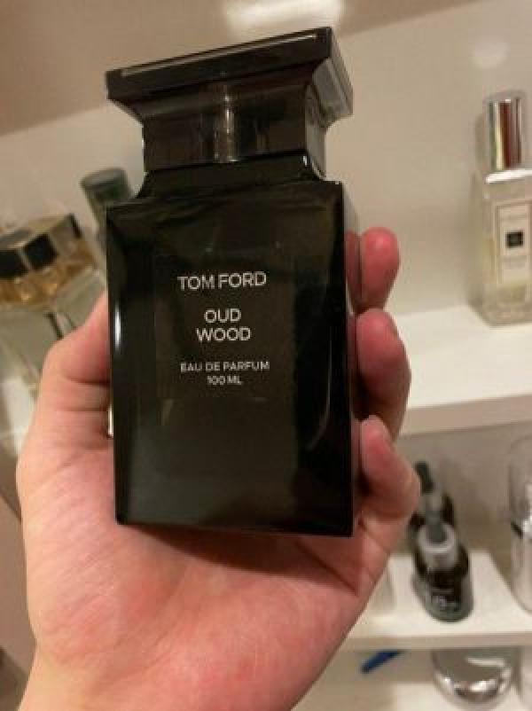 Tomford oud wood tomford 100ml