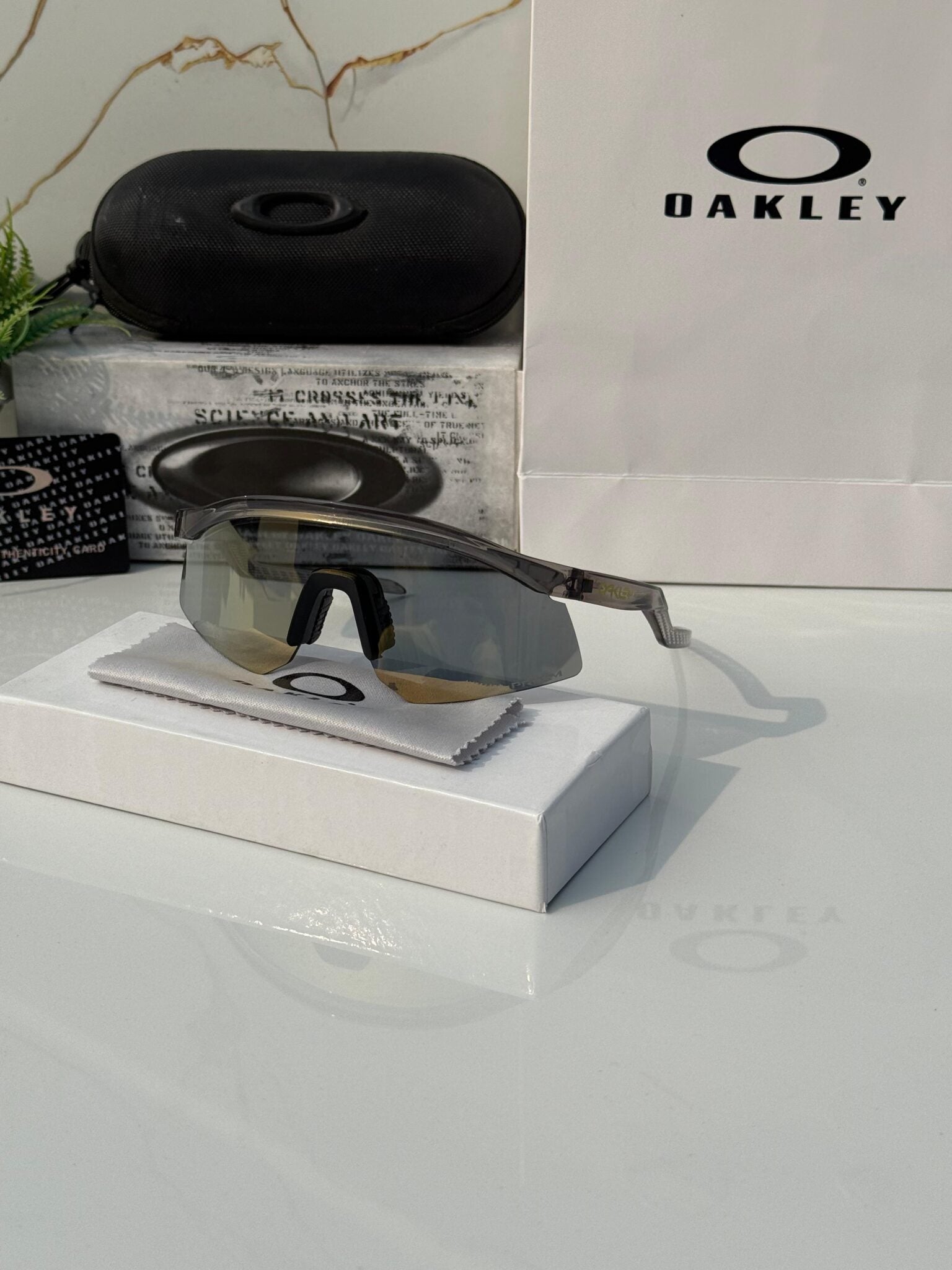 Oakly 4929 Hydra Golden âœ¨ðŸ”¥