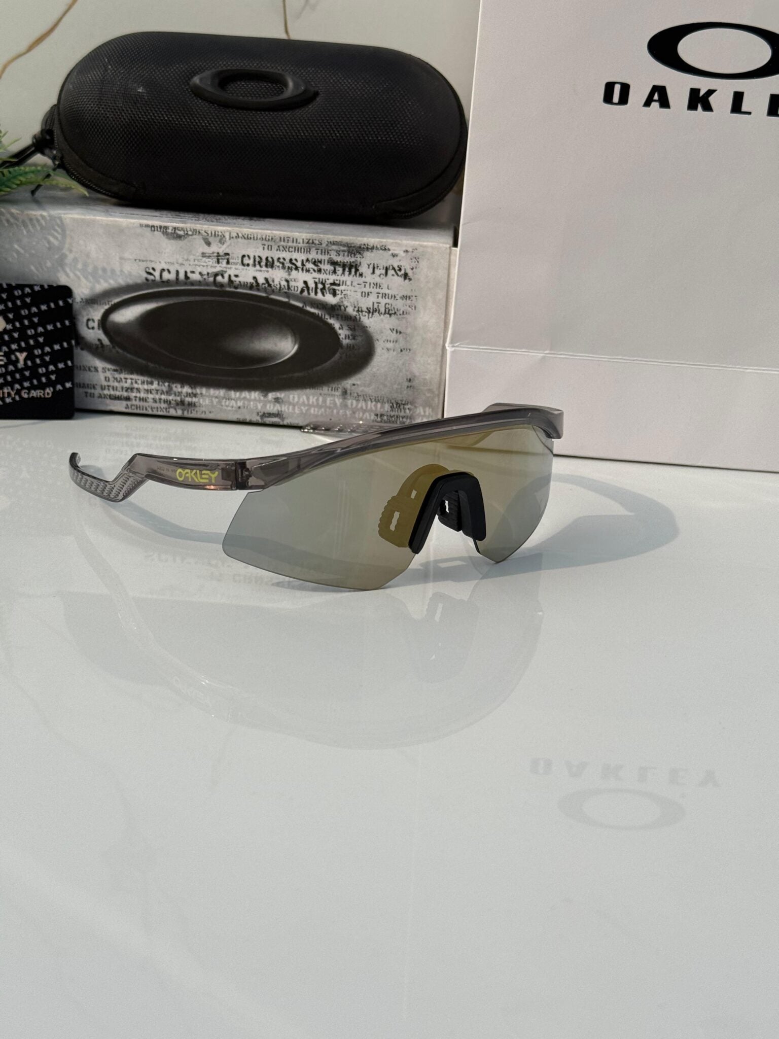Oakly 4929 Hydra Golden âœ¨ðŸ”¥
