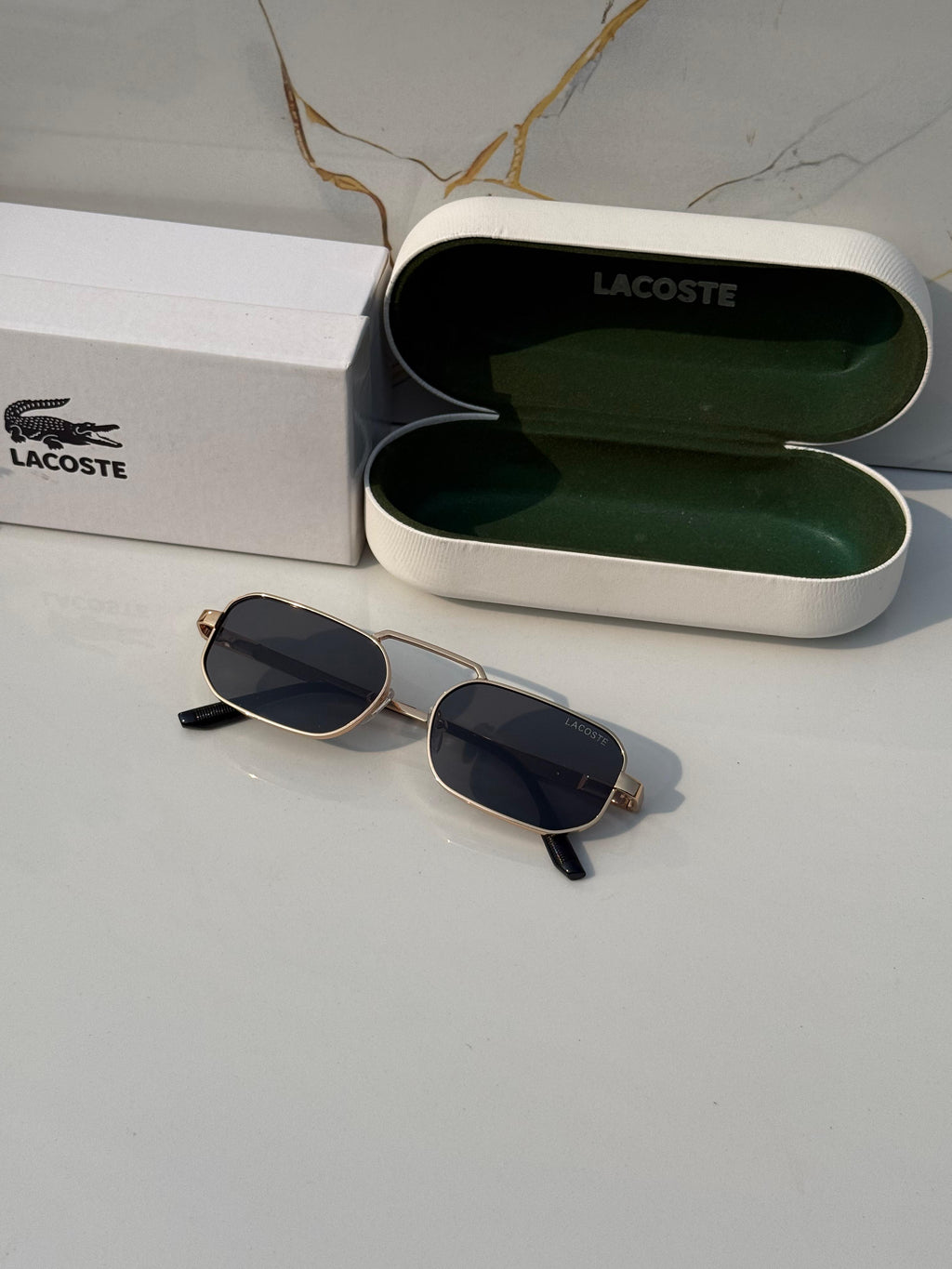 *Lacoste Gold Black*ðŸš¨ðŸ”¥
