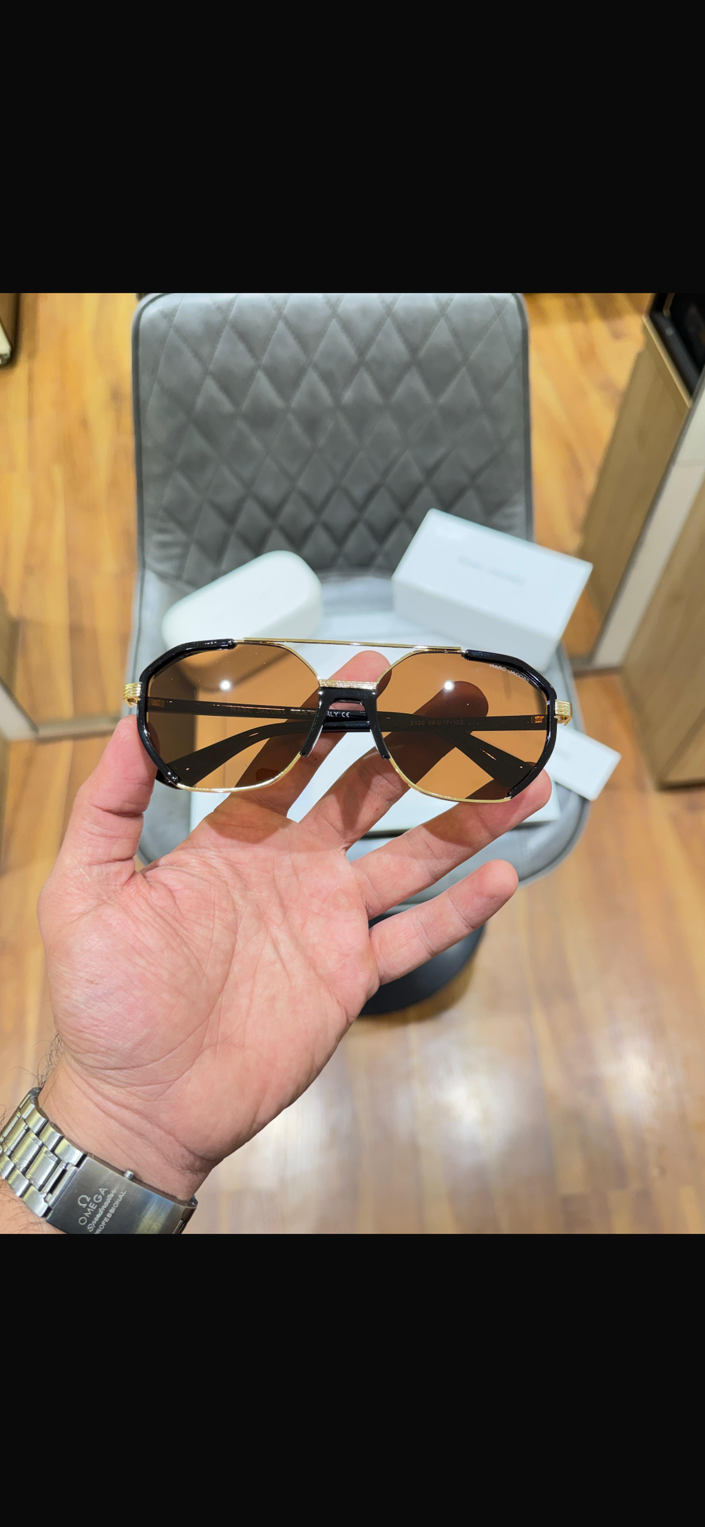 Marc jacobs 2120 gold brown âœŒï¸âœŒï¸âœŒï¸ðŸ˜ŽðŸ˜ŽðŸ˜ðŸ˜ðŸ¥³ðŸ¥³ðŸ¥³ *DHURANDAR SAME MODEL AKSHAY KHANNA EDITION*