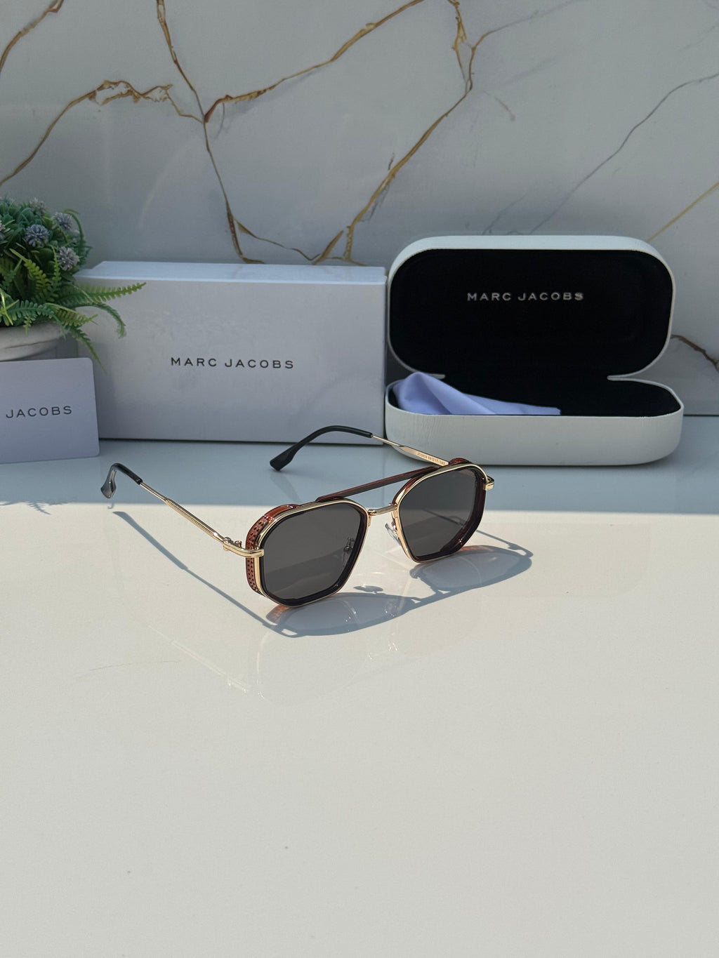*Marc Jacobs 2828 Gold Brown*ðŸ”¥ðŸš¨