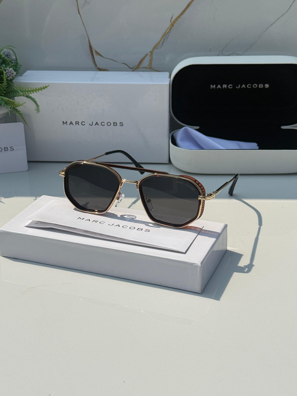 *Marc Jacobs 2828 Gold Brown*ðŸ”¥ðŸš¨