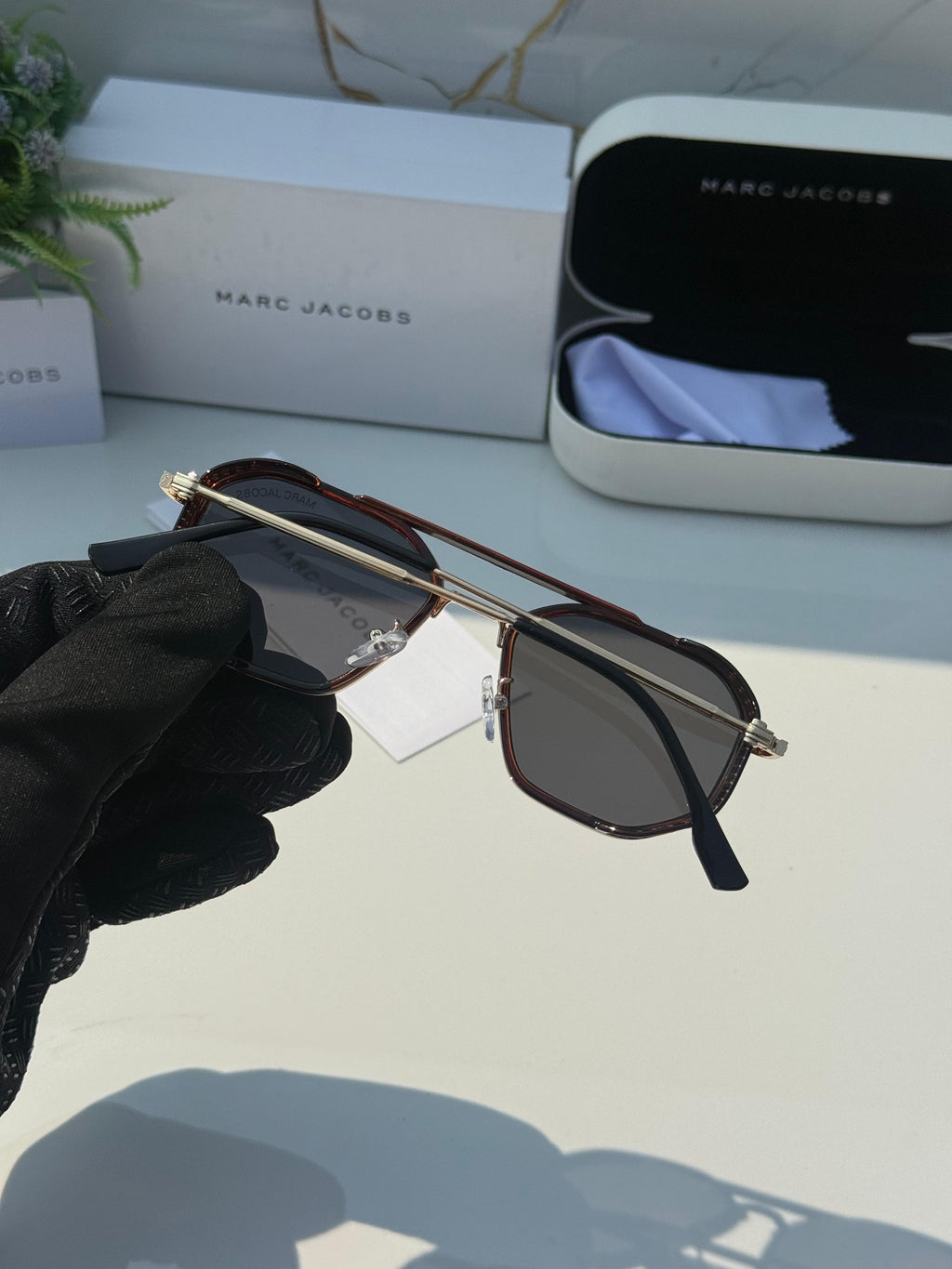 *Marc Jacobs 2828 Gold Brown*ðŸ”¥ðŸš¨