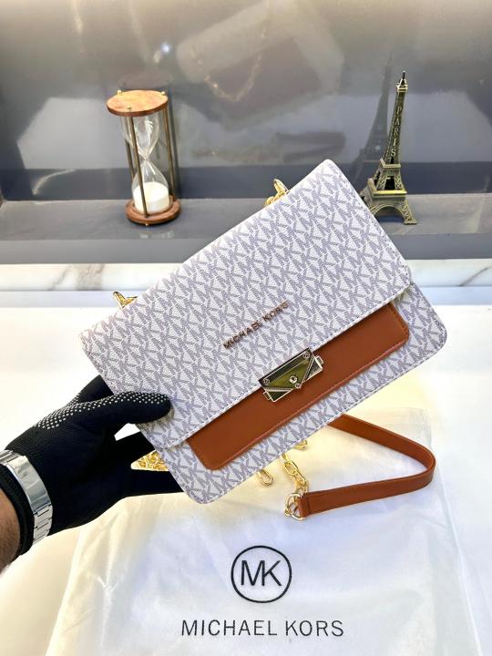 Michal Kors White Ladies Hand Bag